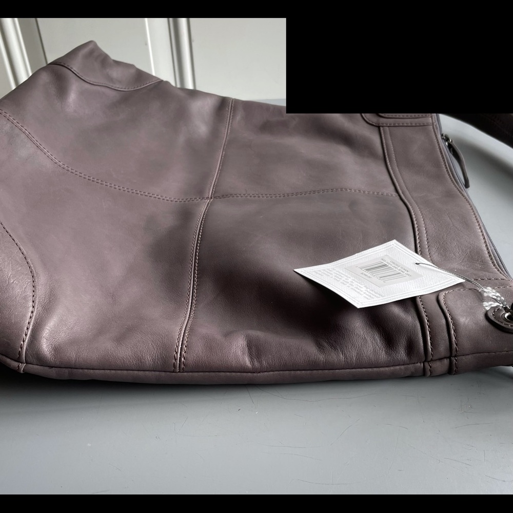 NWT Eileen West Leather Hobo Purse - Picture 10 of 10